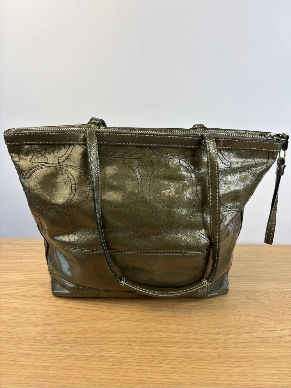 Coach‎ Signature Stripe Stitched Patent Leather Tote Olive Green 15142